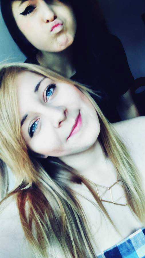 :3