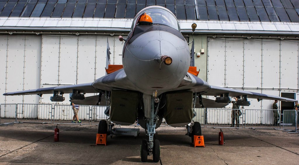 Sukhoi SU-27 Flanker