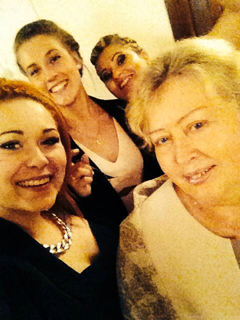 selfie z babci i wnuczkami!