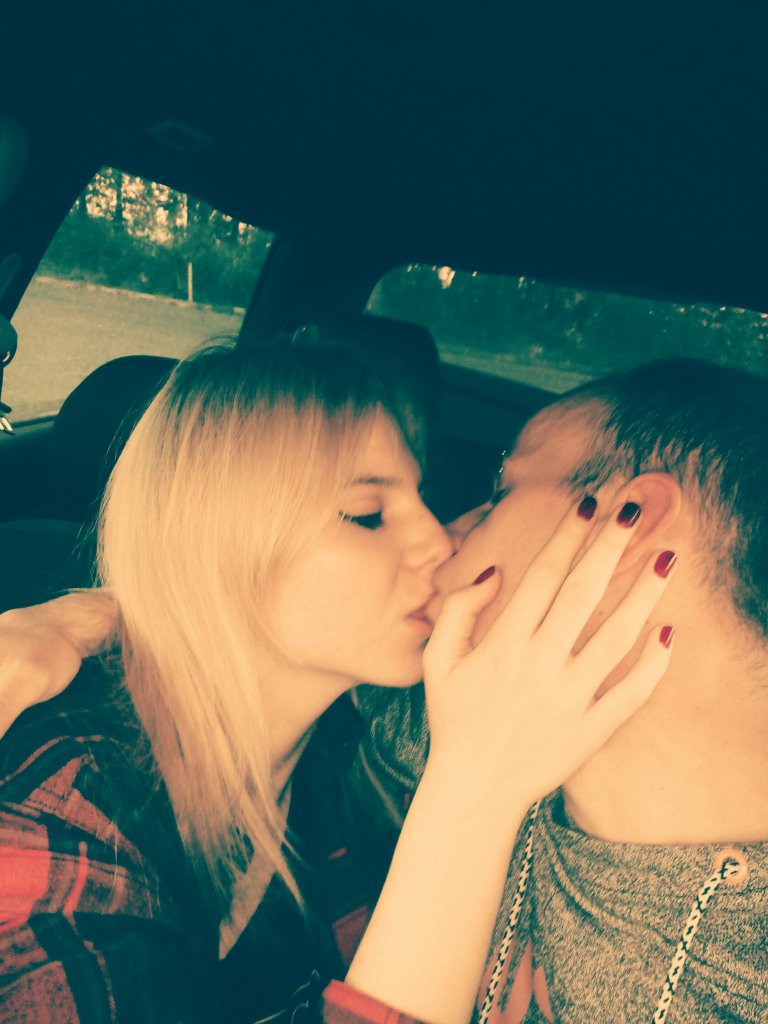 Poka mi, e jeste inna ;*