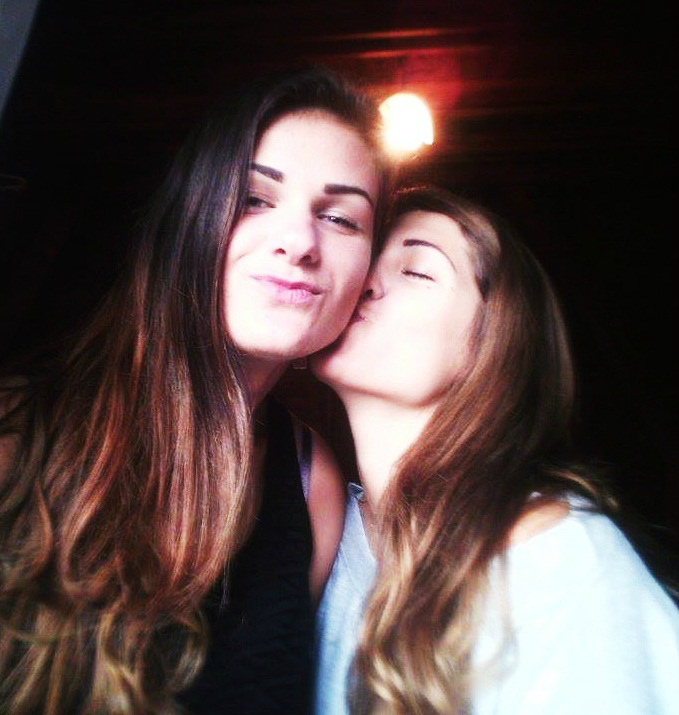 :*
