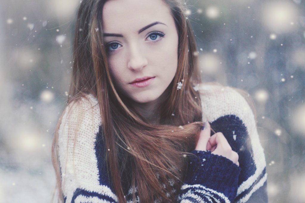 #9 THE FIRST SNOW 