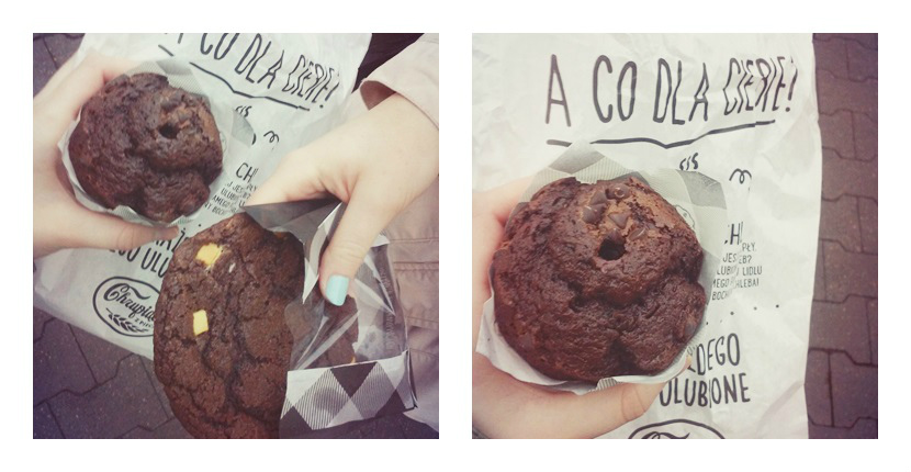 muffin and cookie