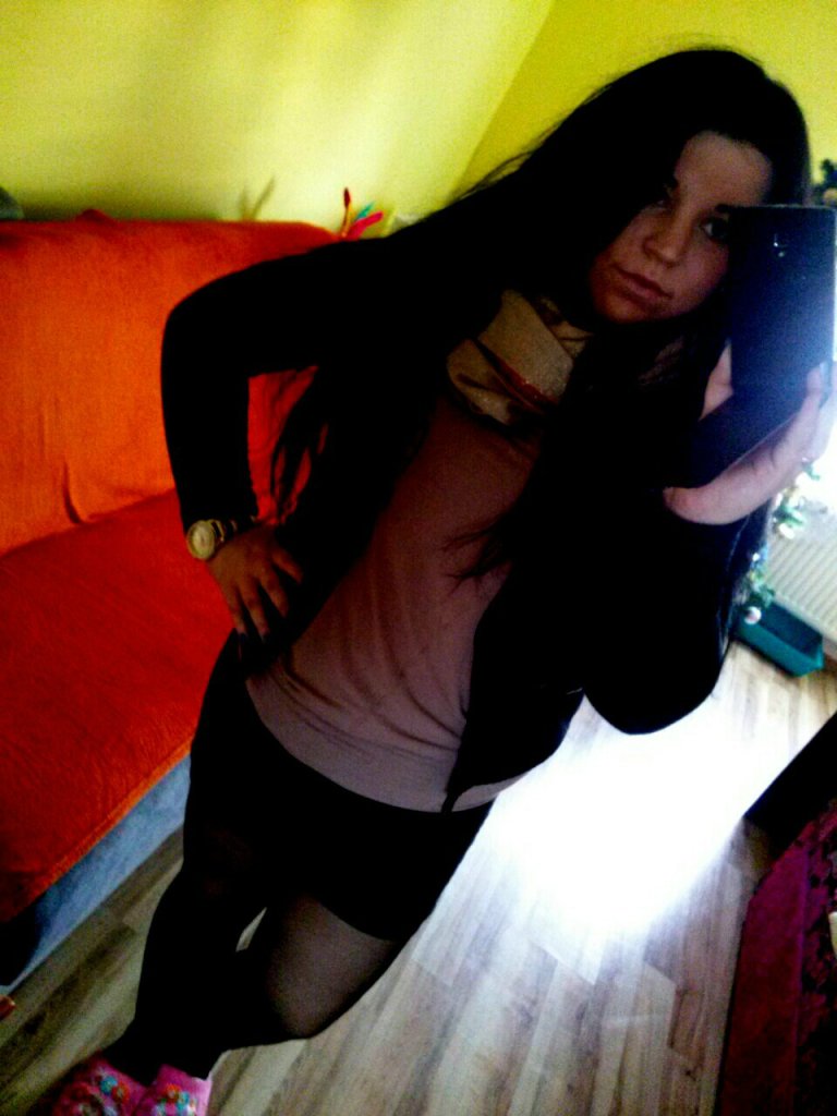 :*