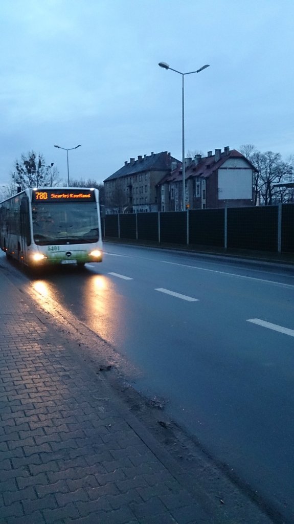 Linia 780 -> Szarlej kaufland