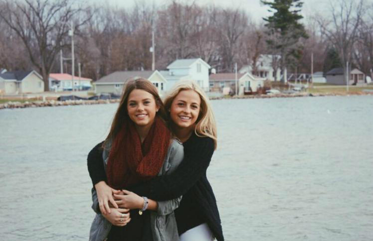 SISTERS 