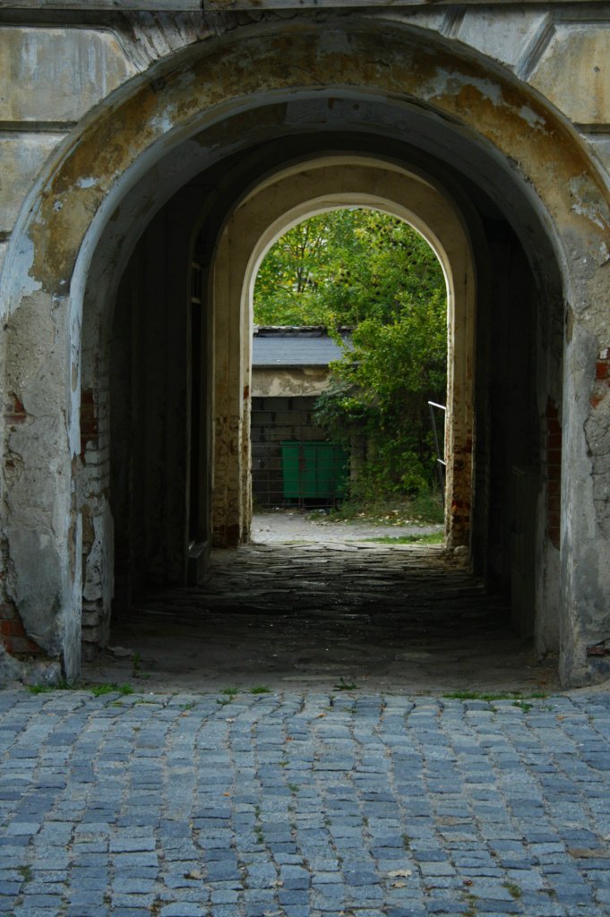 ...wrota...