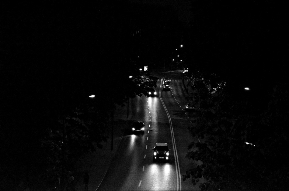 WARSAW BY  NIGHT