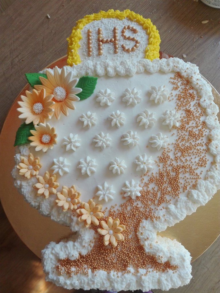 Tort mietankowy kielich
