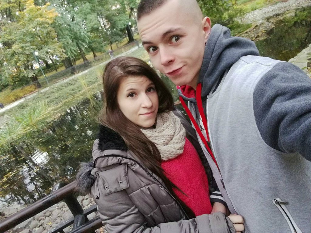 Kicia zawsze robi gupie miny :D