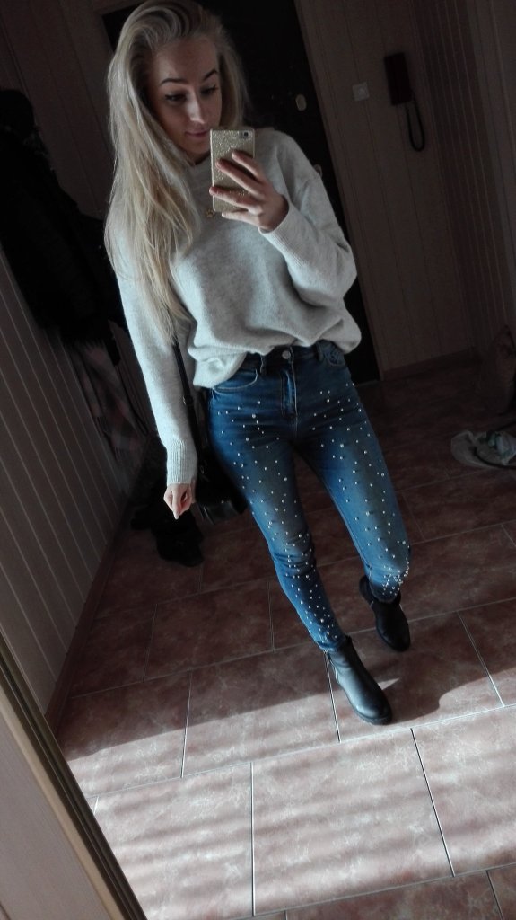 fake happy 