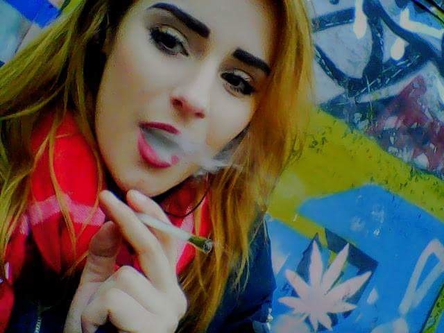 Smoke me lady
