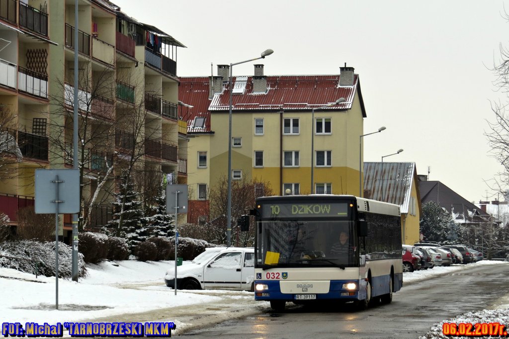 MAN NL263 #032