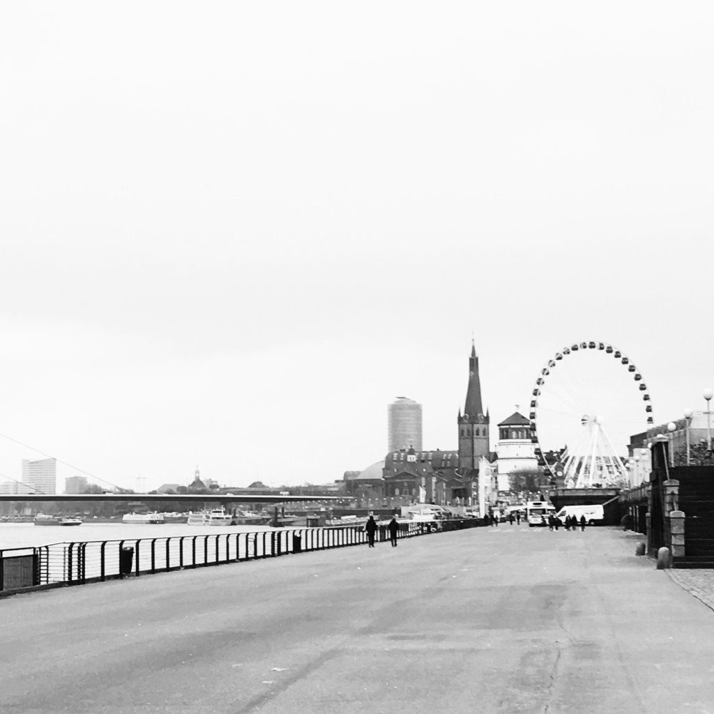 Listopadowy Düsseldorf