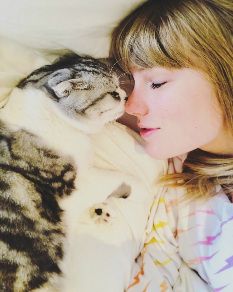 Taylor Swift.