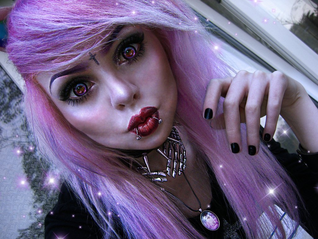PASTEL GOTH UNICORN