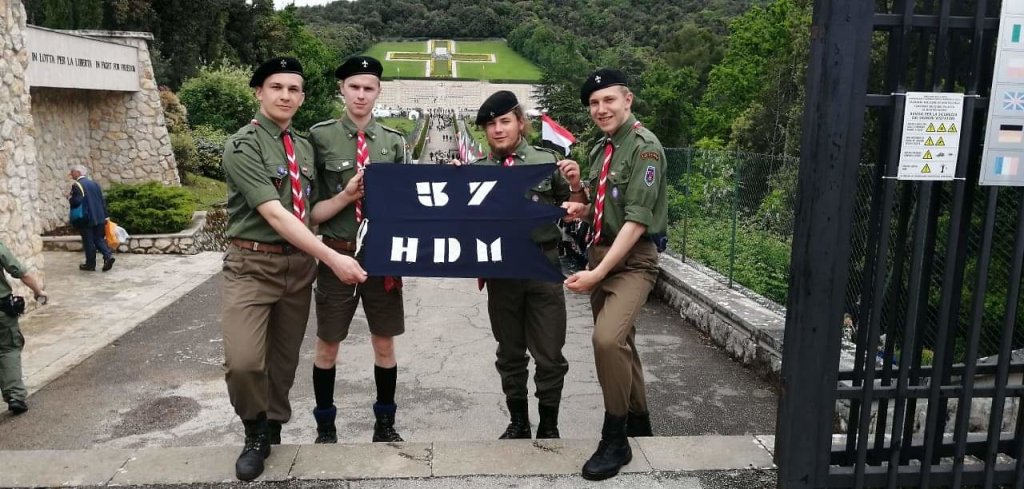 37 Zdobywa Monte Cassino!