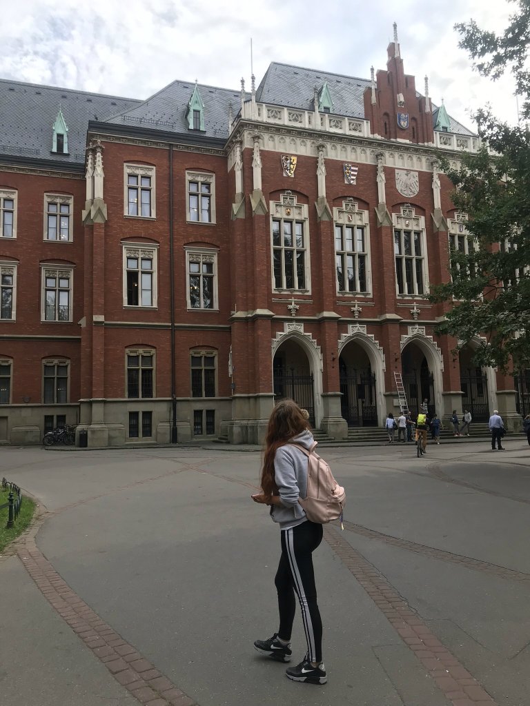 jomzi w krakowie