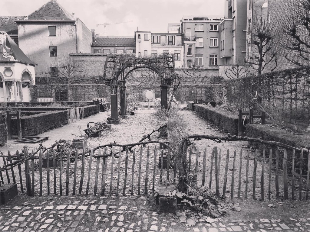 Antwerpia