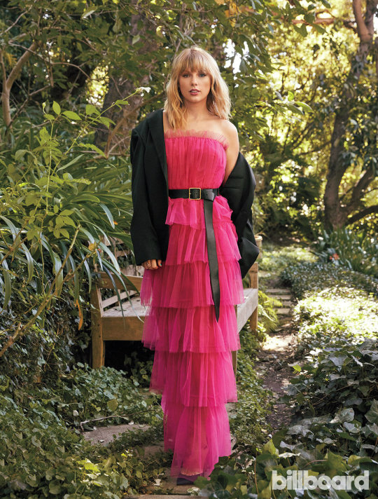 Taylor Swift.