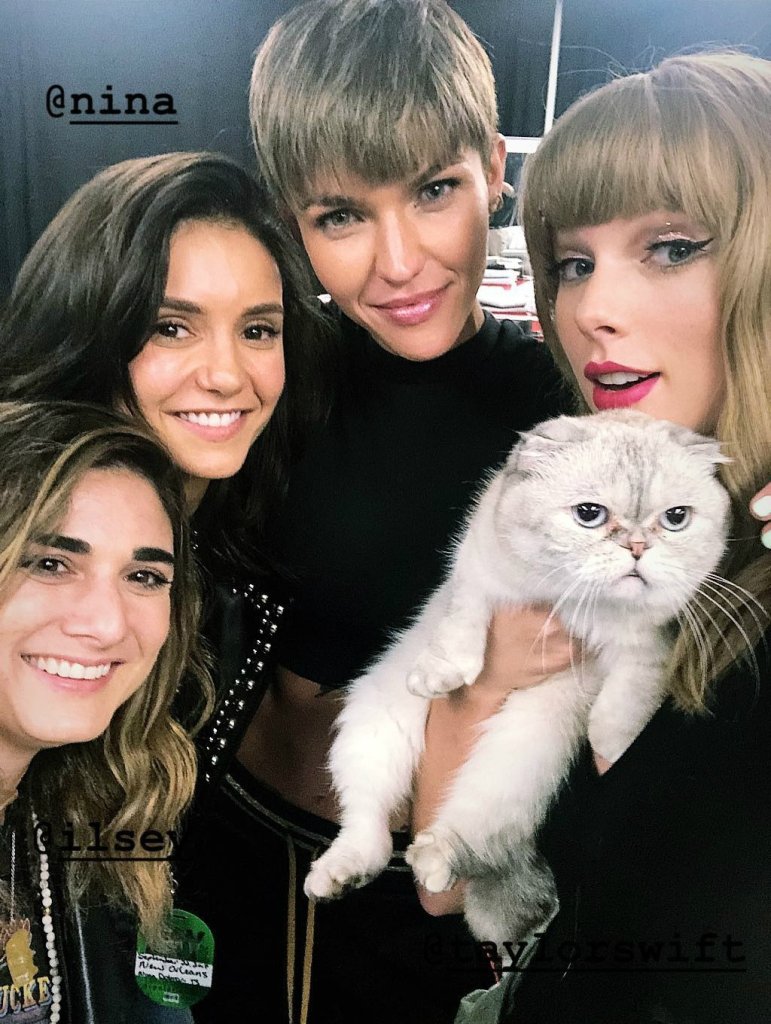 Taylor Swift.