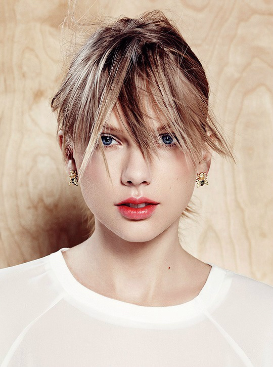 Taylor swift.