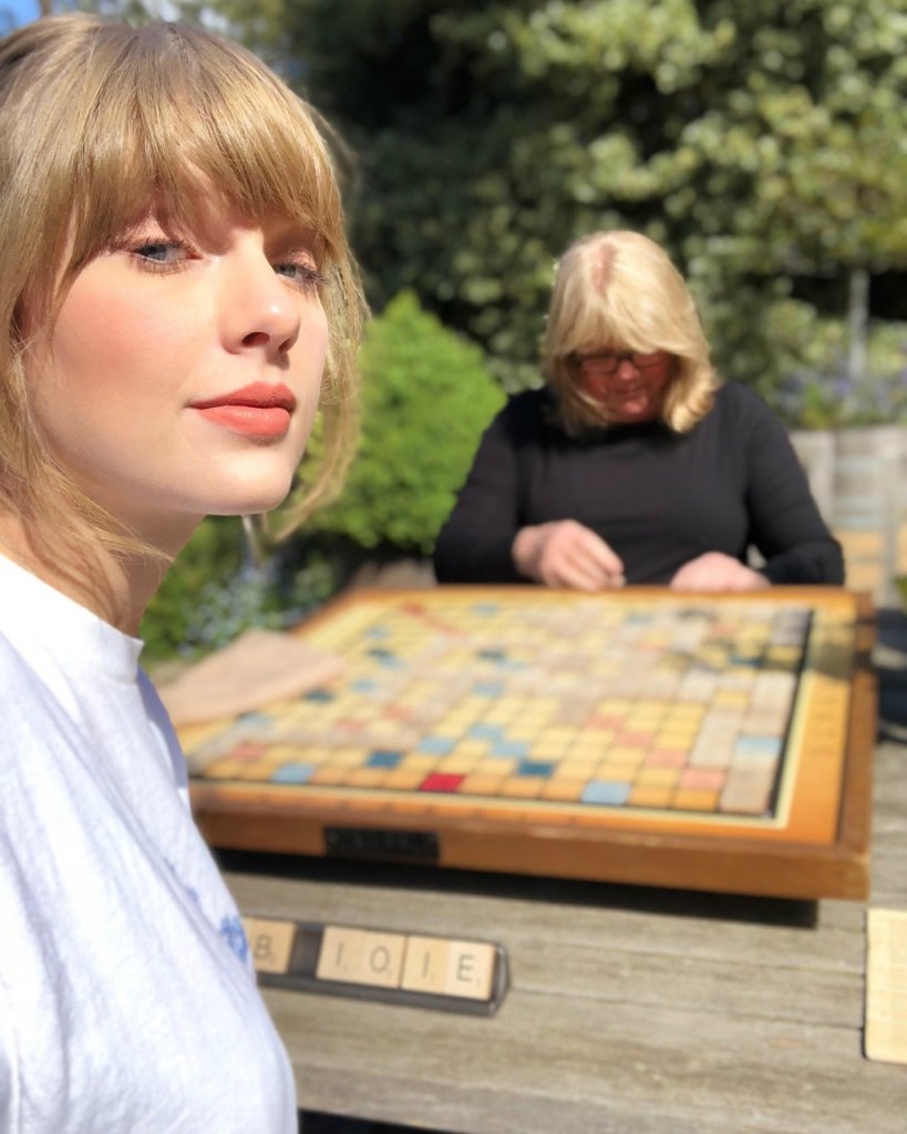 Taylor Swift.