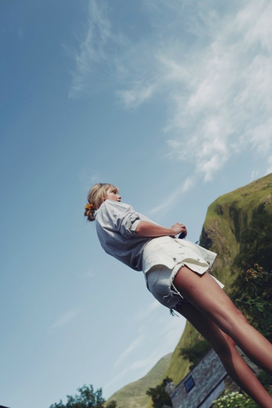 Taylor Swift.
