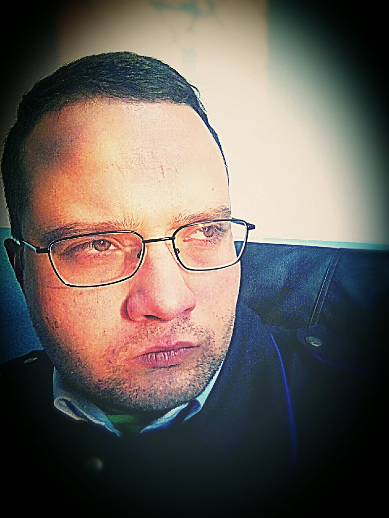 Myli zamknite w pustce