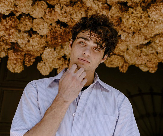 Noah Centineo.