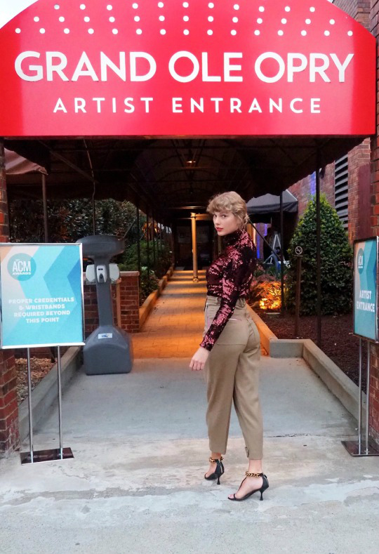 Taylor Swift.