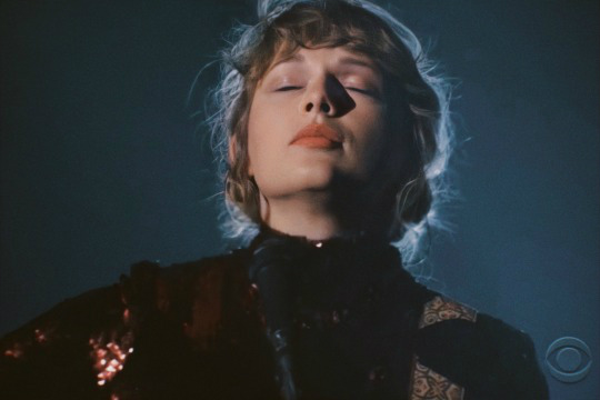 Taylor Swift.