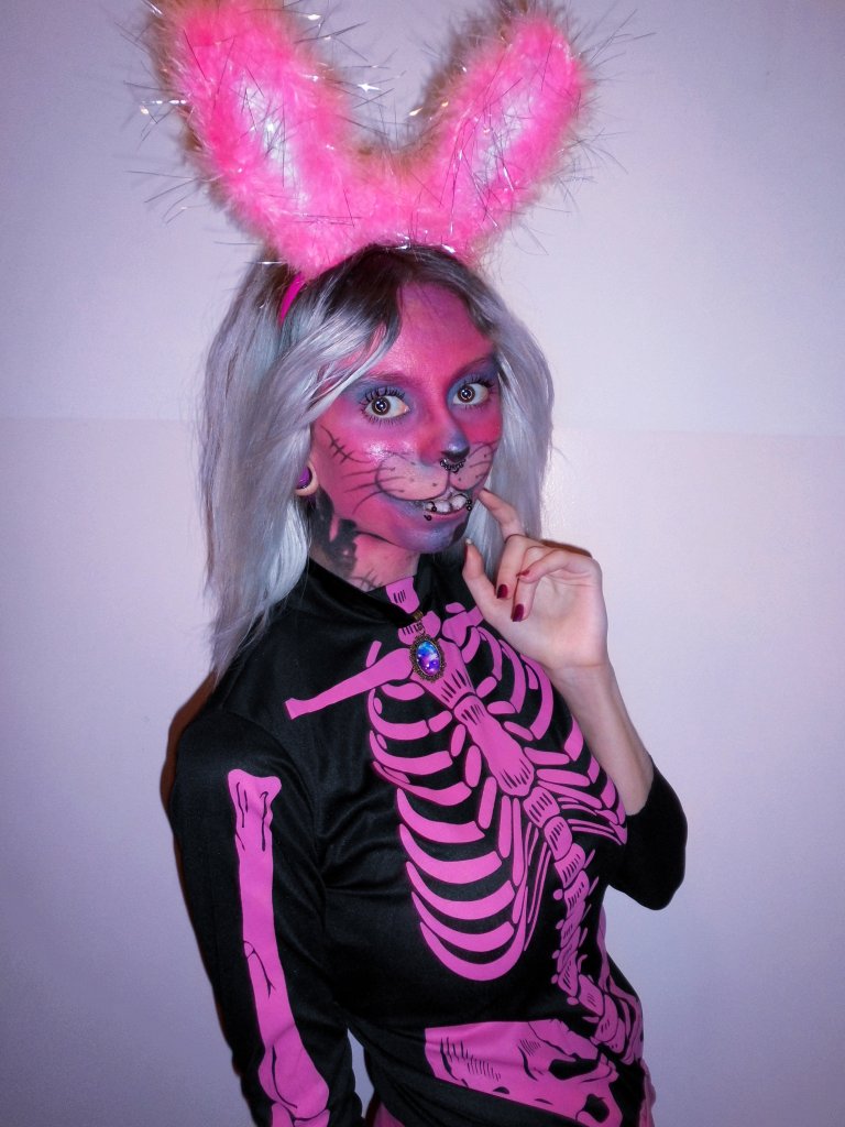 HALLOWEEN 2020 BUNNY MAKE-UP