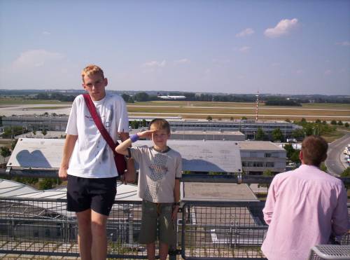 lotnisko =]