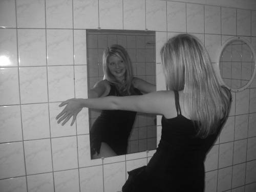 Bal...;]