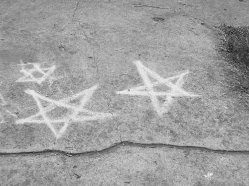 Pentagramy