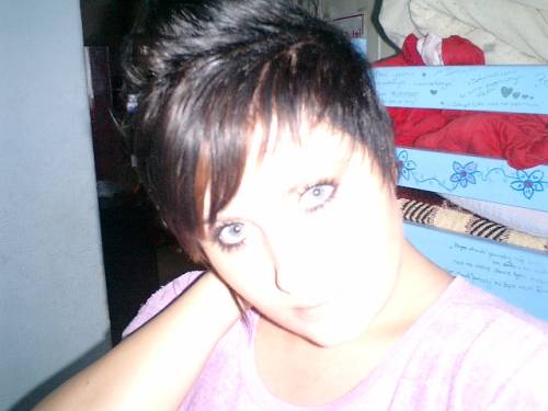 Chod............do mnie........