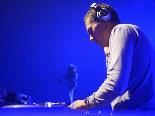 DJ TIESTO