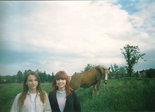 Karola, Paula i konik.. :)