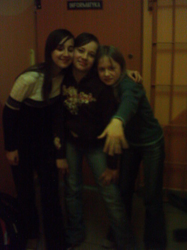MY:)3