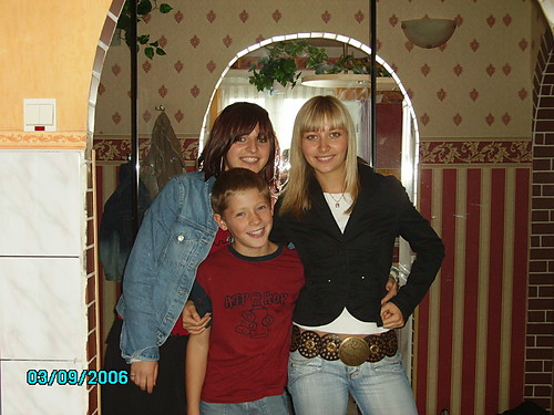YA & SYLWUNIA AND MONIA