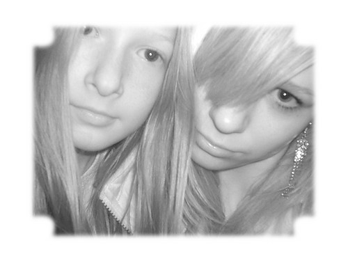 Ya & SiS :D