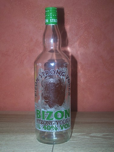 BIZON:D