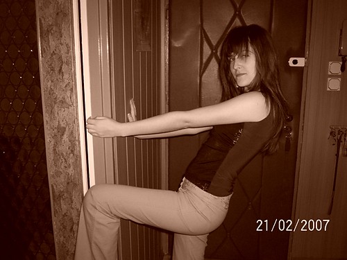 FuTrYnA.........:):):)