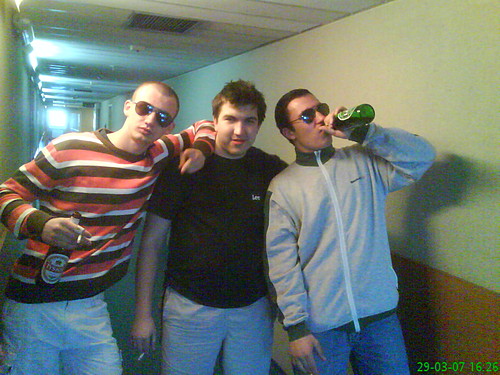 cae ycie na melanu..........