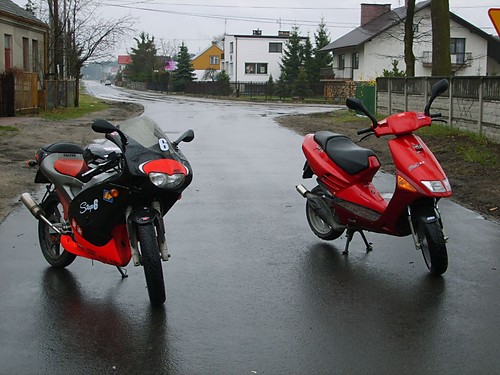 Rsv 1000 i  Sr50 :-)