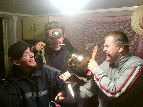 co robi z ludmi Jack Daniels xD
