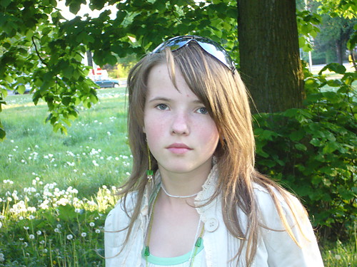 Smutna..... ;(