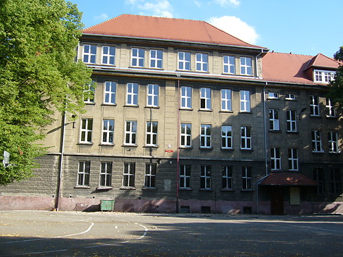 GiMnAzJuM