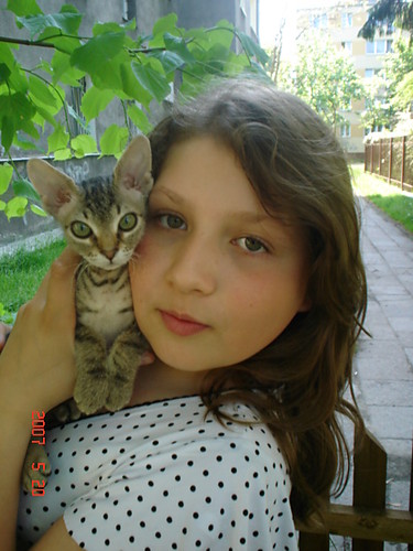 :* Z KOTKIEM:*